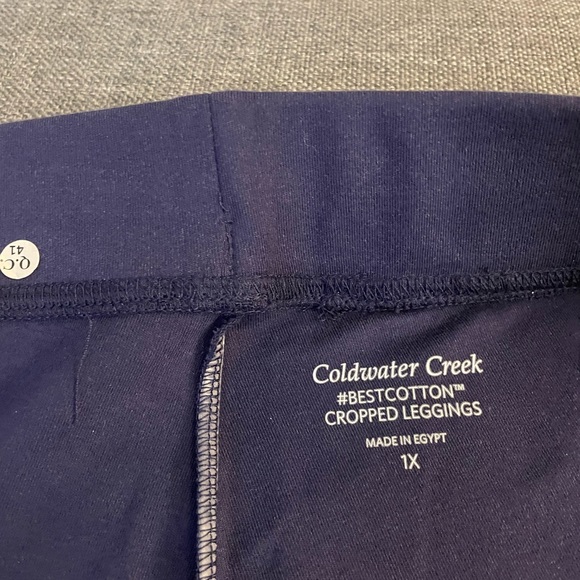 Cold water Creek capris - Picture 1 of 3